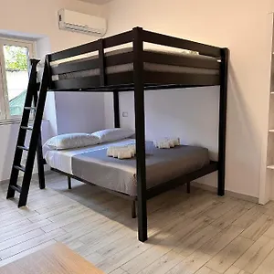 https://airport-al-volo-bb.sicilyhotelsitaly.net